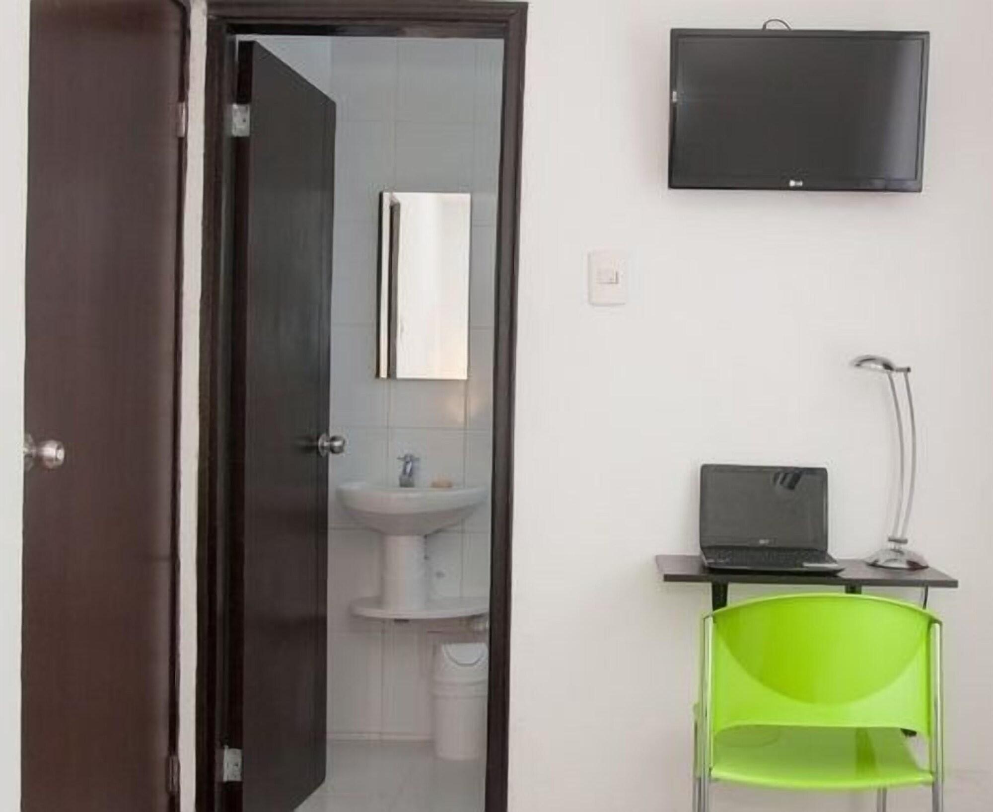 Hotel Golden House Barranquilla  Exterior photo
